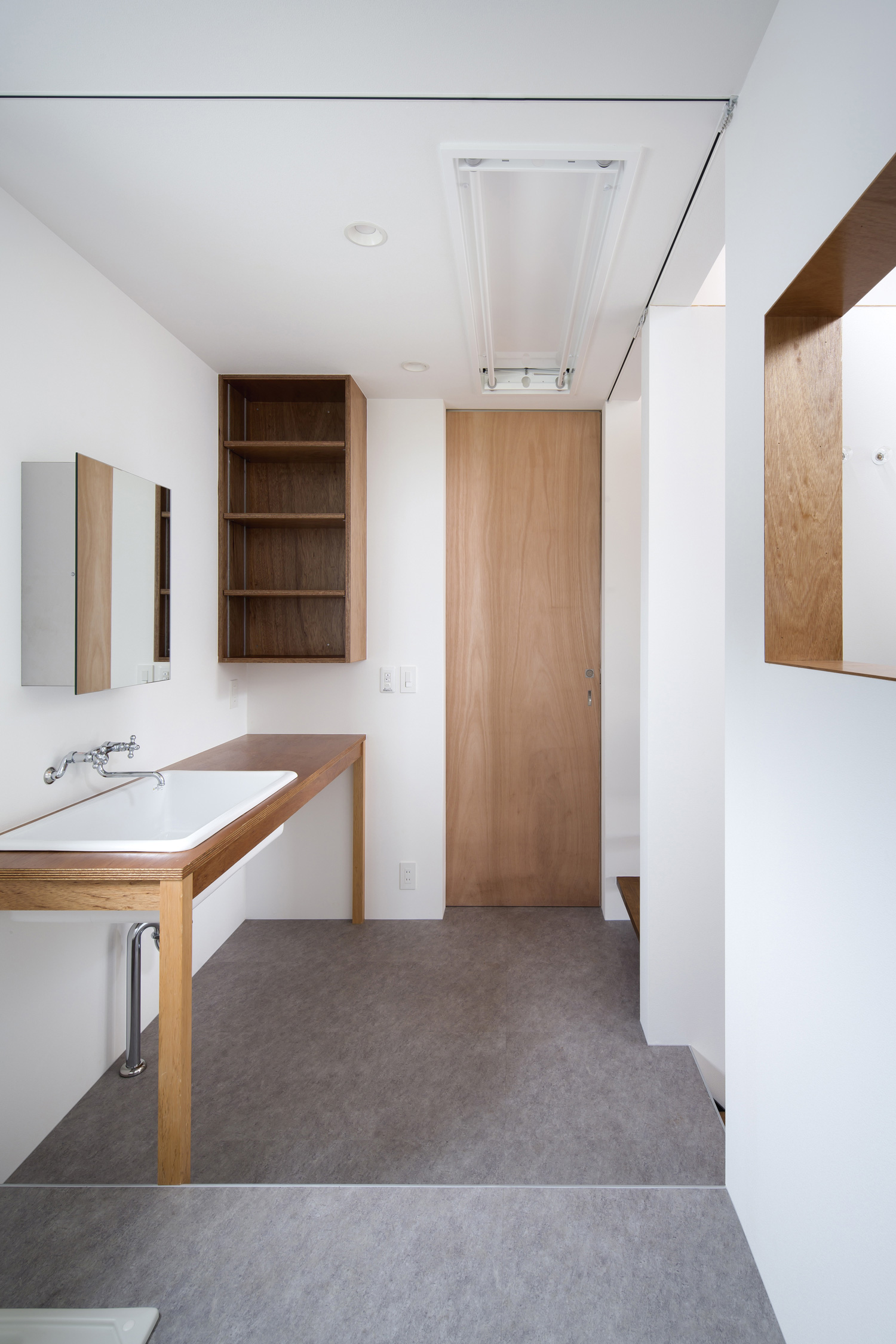 注文住宅・デザイン住宅建築実例 注文住宅・デザイン住宅建築実例_『CASE446 7層の住宅』_浴室・洗面所