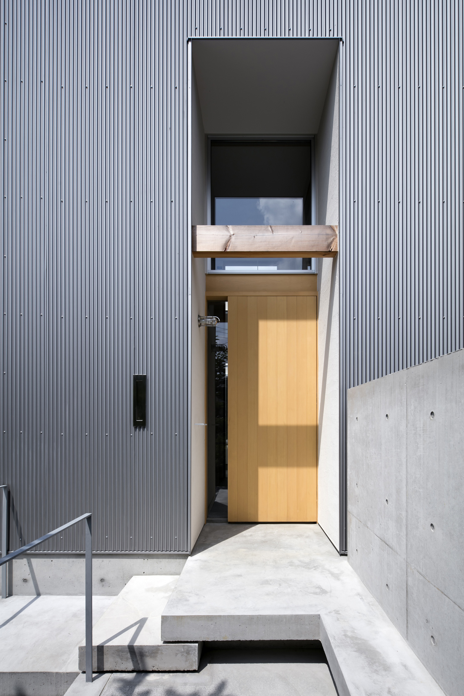 注文住宅・デザイン住宅建築実例_外観 注文住宅・デザイン住宅建築実例_『CASE468 1.5階建ての家』_外観