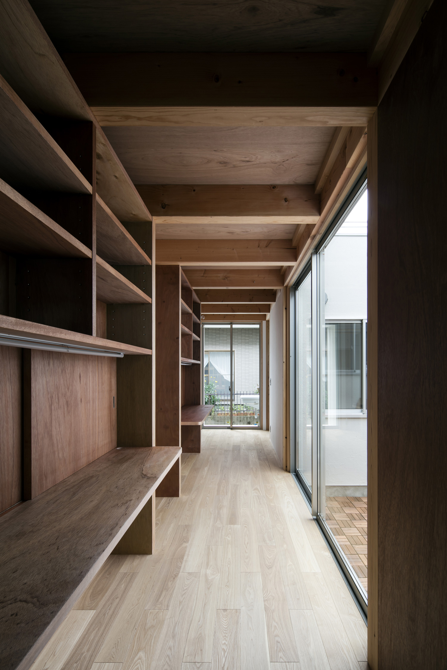 注文住宅・デザイン住宅建築実例_ 注文住宅・デザイン住宅建築実例_『CASE468 1.5階建ての家』_廊下