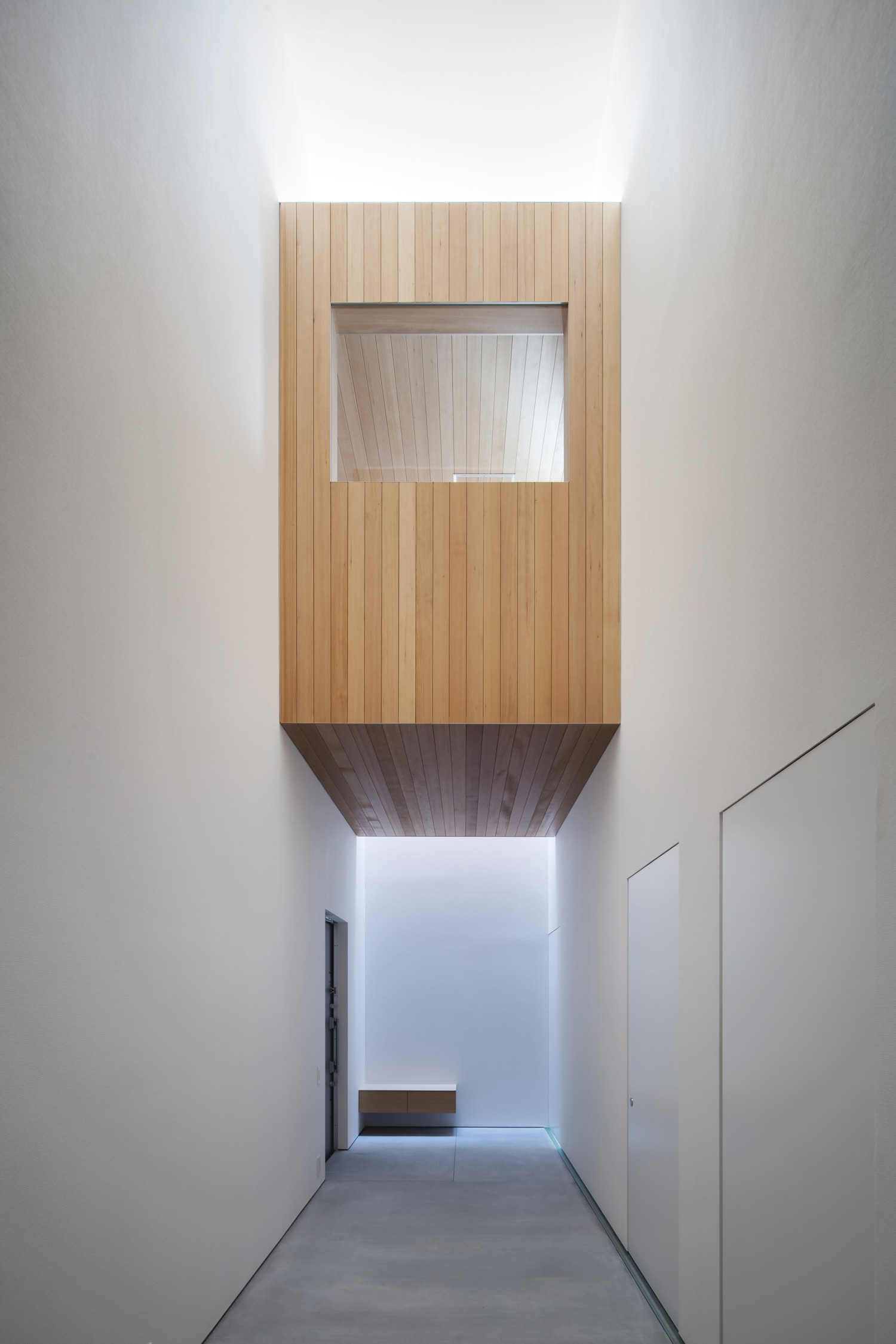 注文住宅・デザイン住宅建築実例_玄関 注文住宅・デザイン住宅建築実例_『CASE548 HOUSE.LIGHT』_玄関