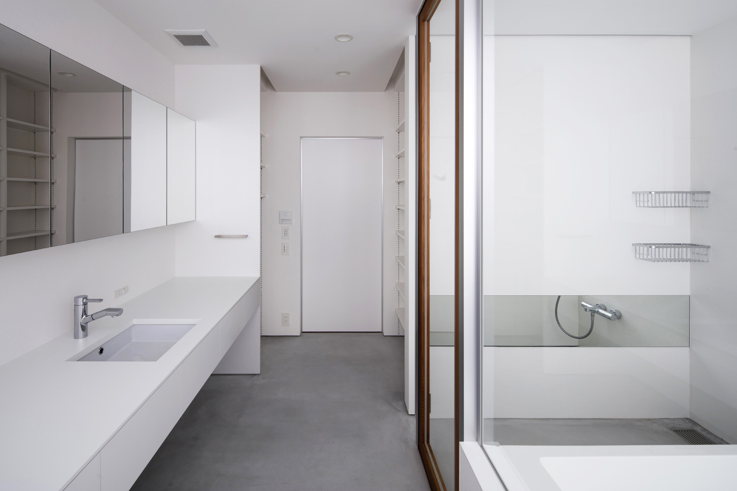 注文住宅・デザイン住宅建築実例_浴室・洗面所 注文住宅・デザイン住宅建築実例_『CASE548 HOUSE.LIGHT』_浴室・洗面所