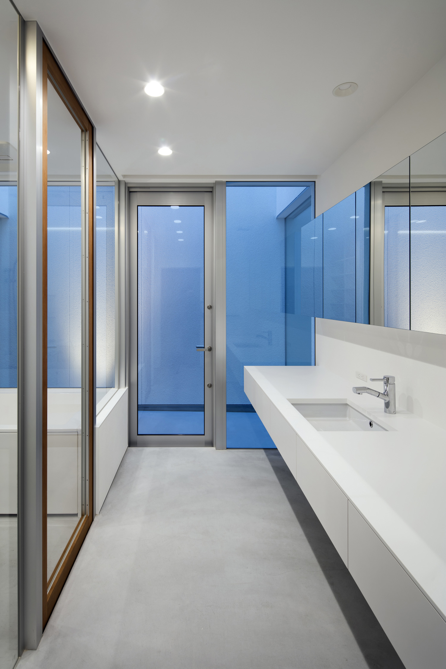 注文住宅・デザイン住宅建築実例_浴室・洗面所 注文住宅・デザイン住宅建築実例_『CASE548 HOUSE.LIGHT』_浴室・洗面所