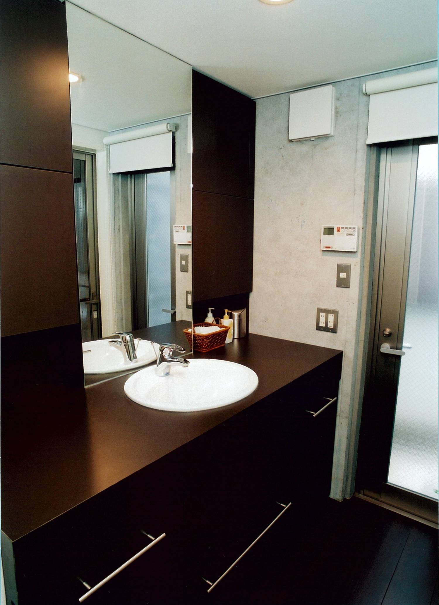 注文住宅・デザイン住宅建築実例_浴室・洗面所