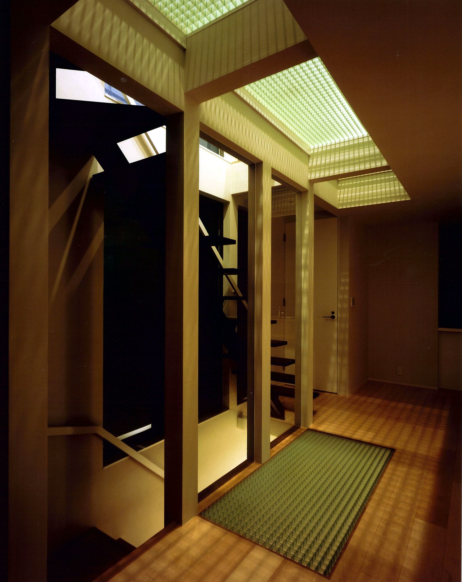 注文住宅・デザイン住宅建築実例_階段