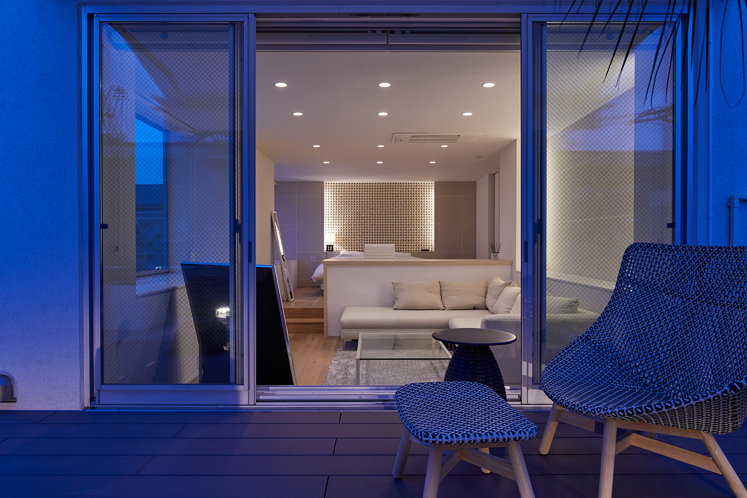 注文住宅・デザイン住宅建築実例_テラス・バルコニー 注文住宅・デザイン住宅建築実例_『CASE455 N邸(社長の邸宅)』_テラス・バルコニー