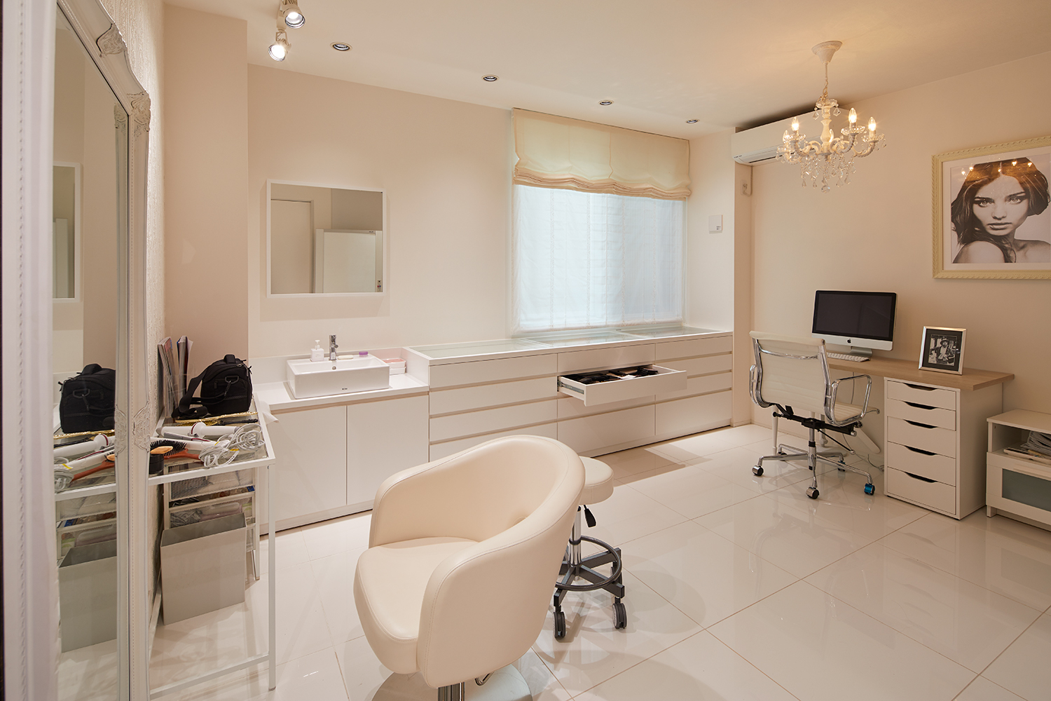 注文住宅・デザイン住宅建築実例_書斎 注文住宅・デザイン住宅建築実例_『CASE455 N邸(社長の邸宅)』_書斎