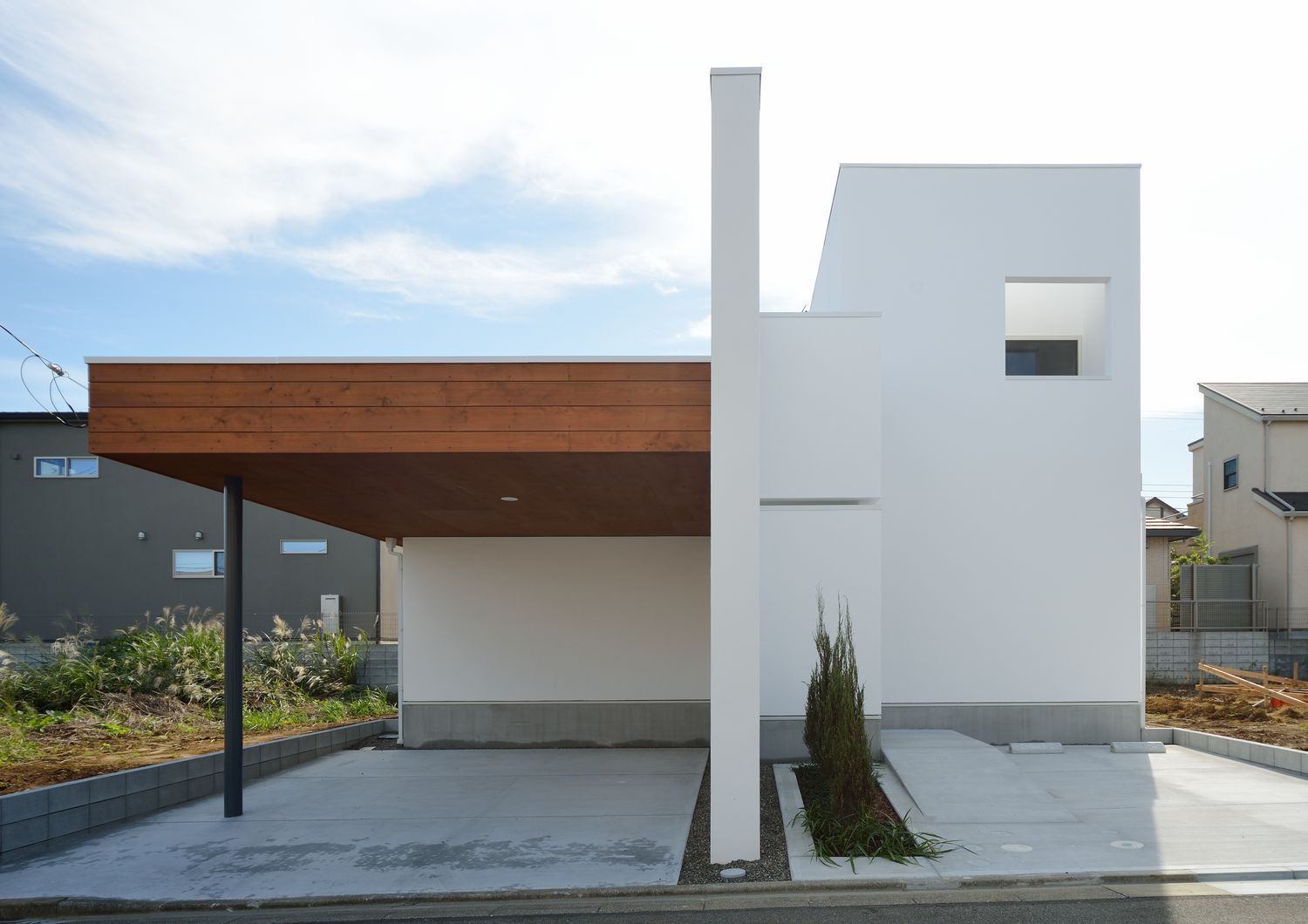 デザイン住宅建築実例_外観・注文住宅『CASE345 amu』の建築実例・施⼯例の写真・建物外観全体