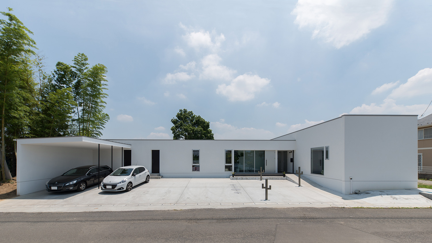 注文住宅『CASE634 アトリエを持つ家』の建築実例・施⼯例の写真・建物外観全体 注文住宅・デザイン住宅建築実例_『CASE634 アトリエを持つ家』_外観