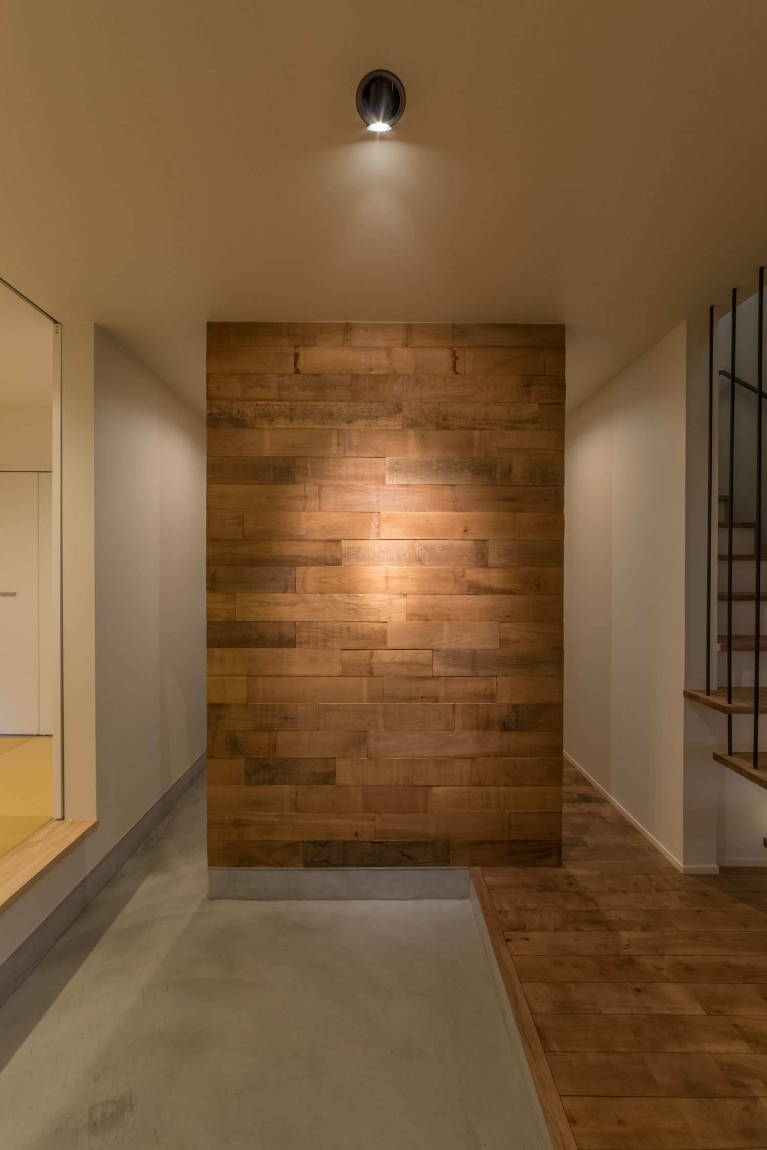 注文住宅・デザイン住宅建築実例_玄関