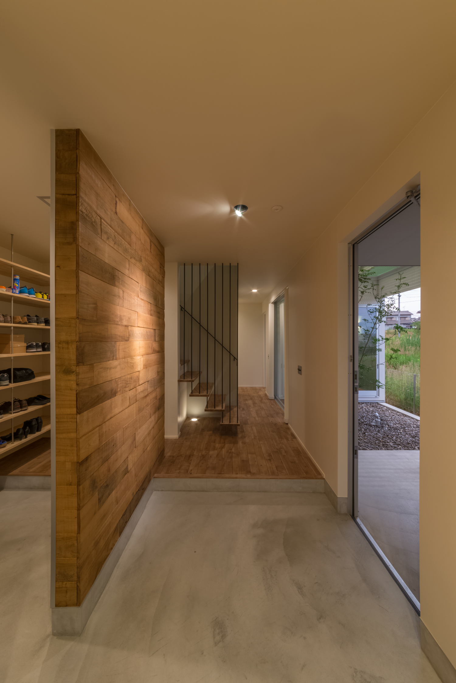 注文住宅・デザイン住宅建築実例_玄関