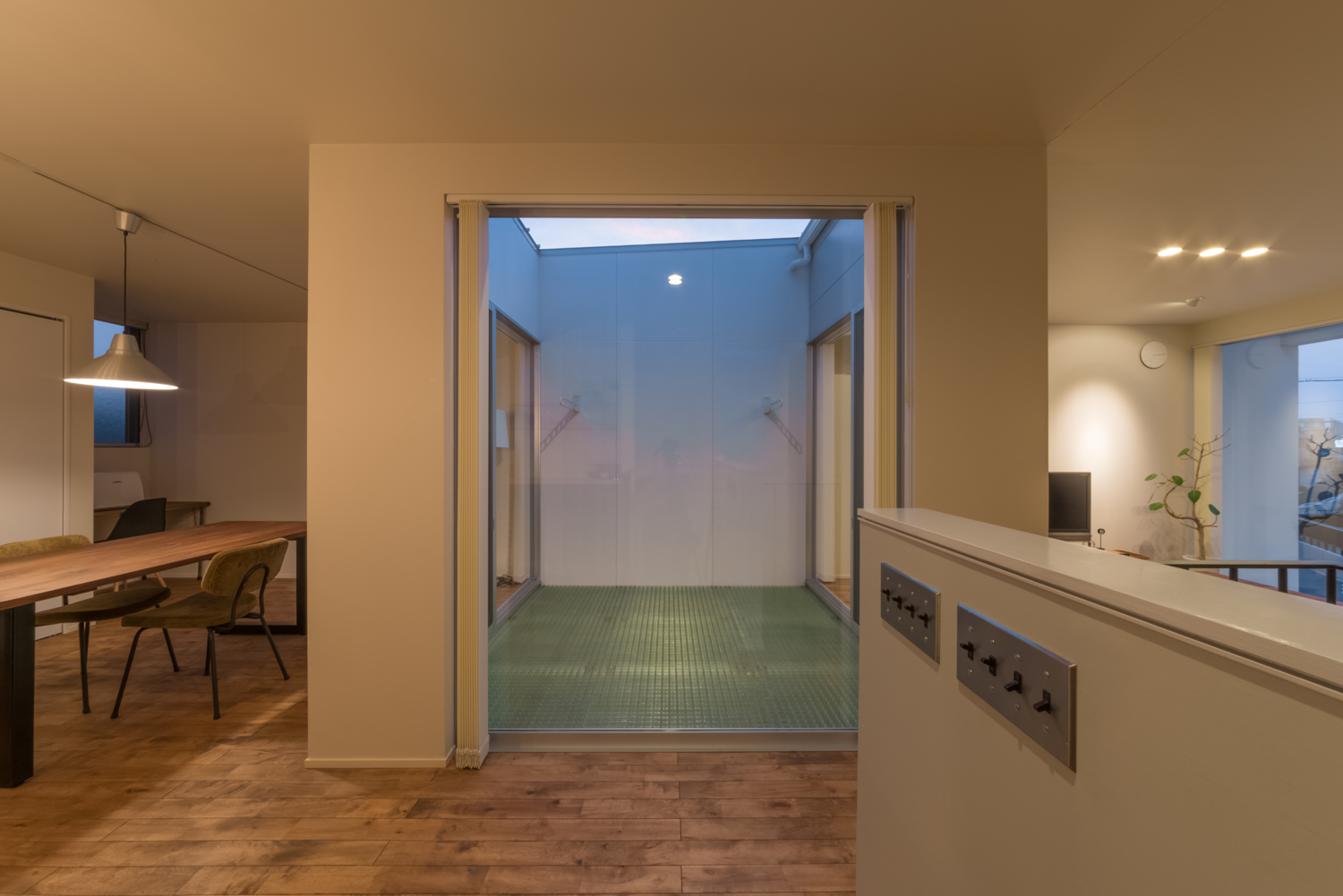 注文住宅・デザイン住宅建築実例_テラス・バルコニー