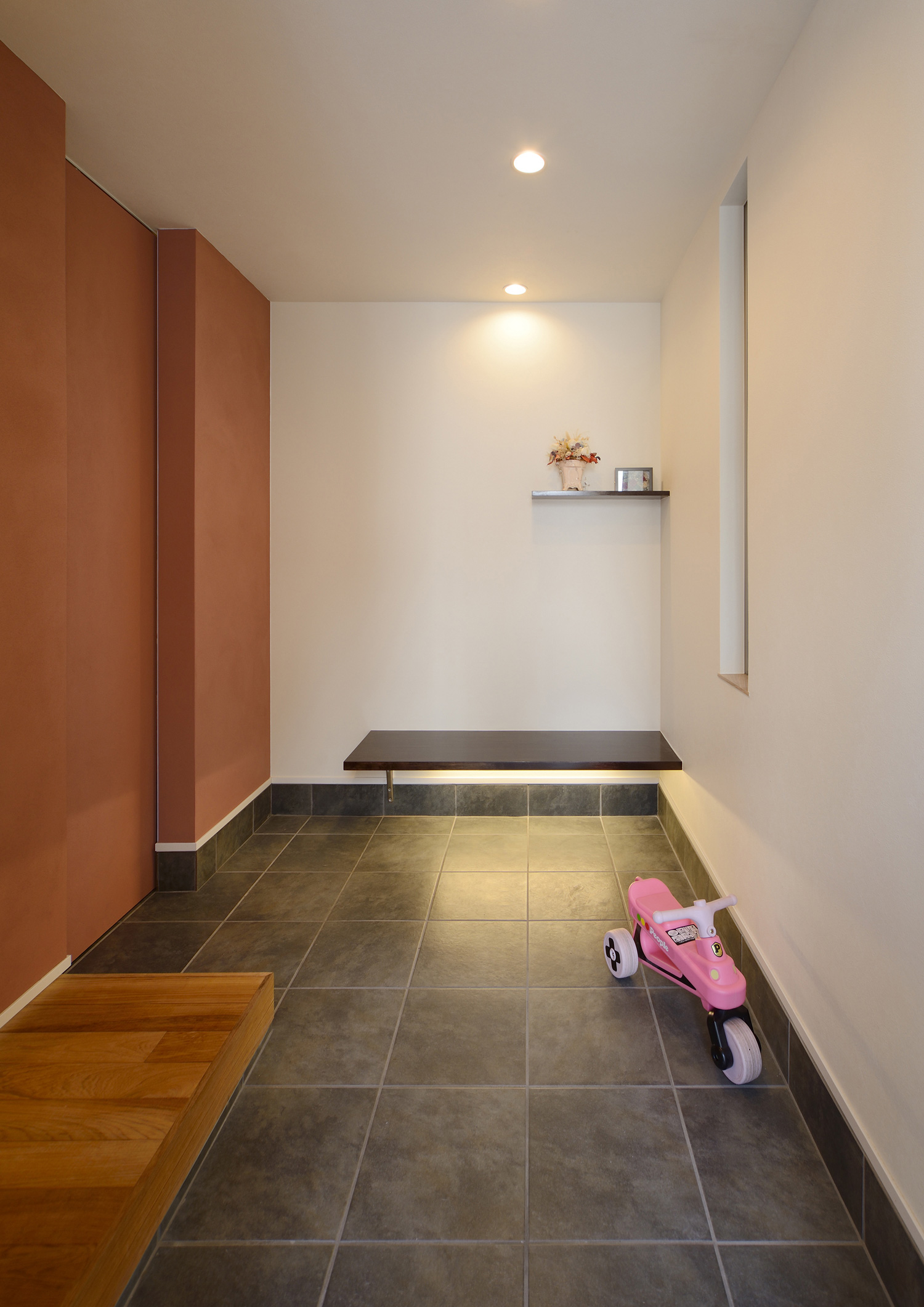 注文住宅・デザイン住宅建築実例_玄関