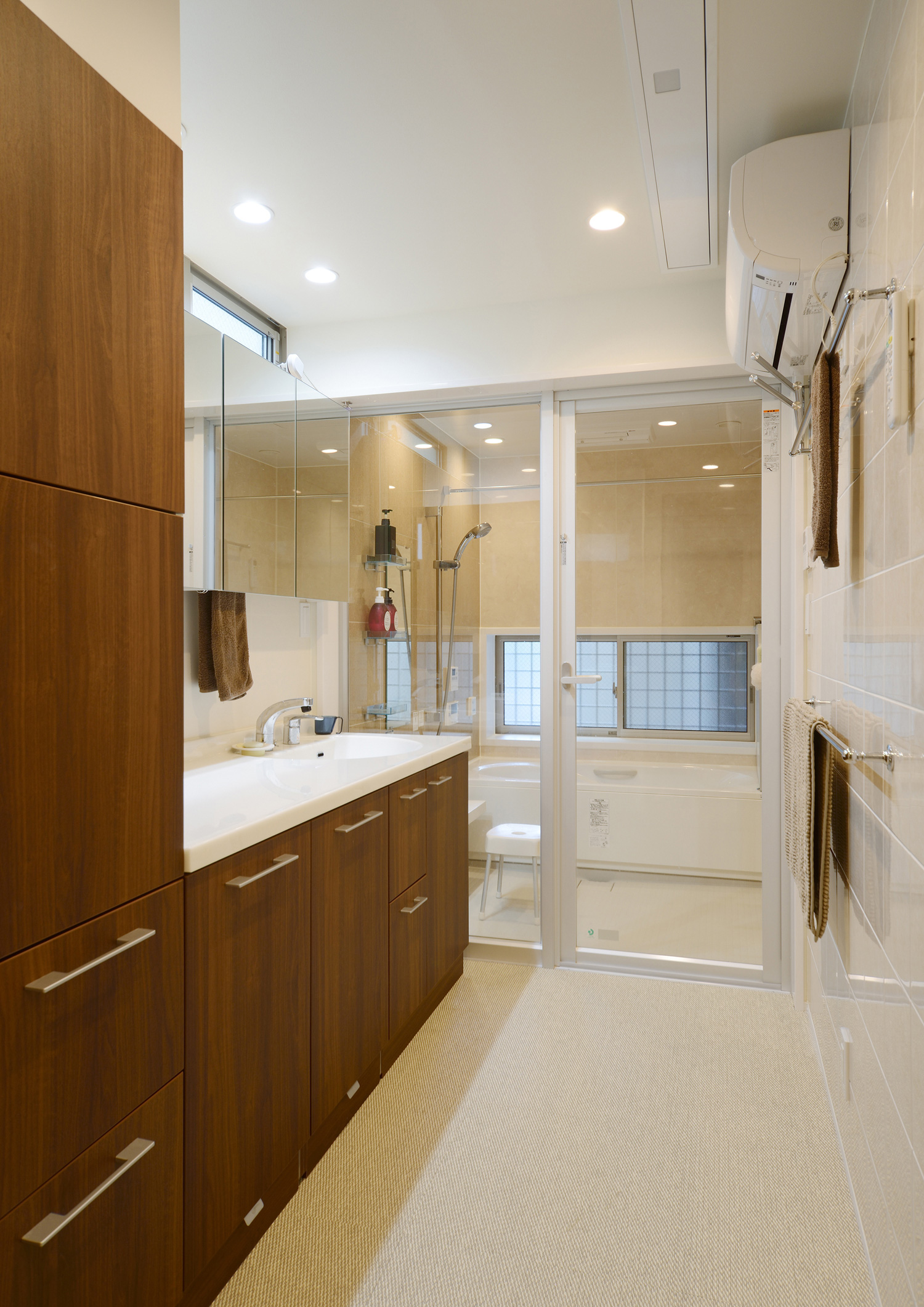 注文住宅・デザイン住宅建築実例_浴室・洗面所