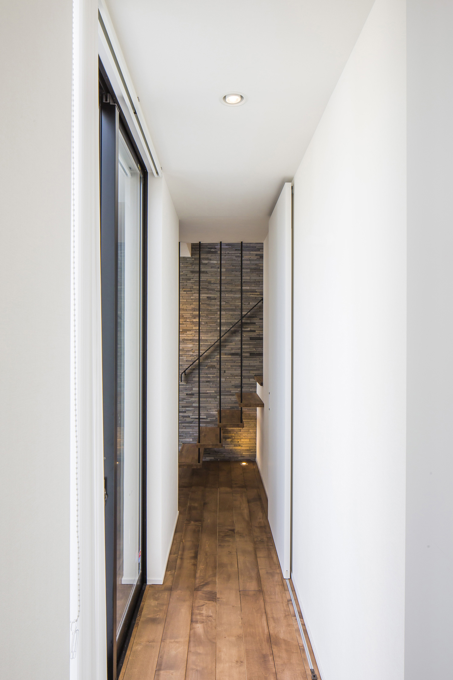 注文住宅・デザイン住宅建築実例_階段