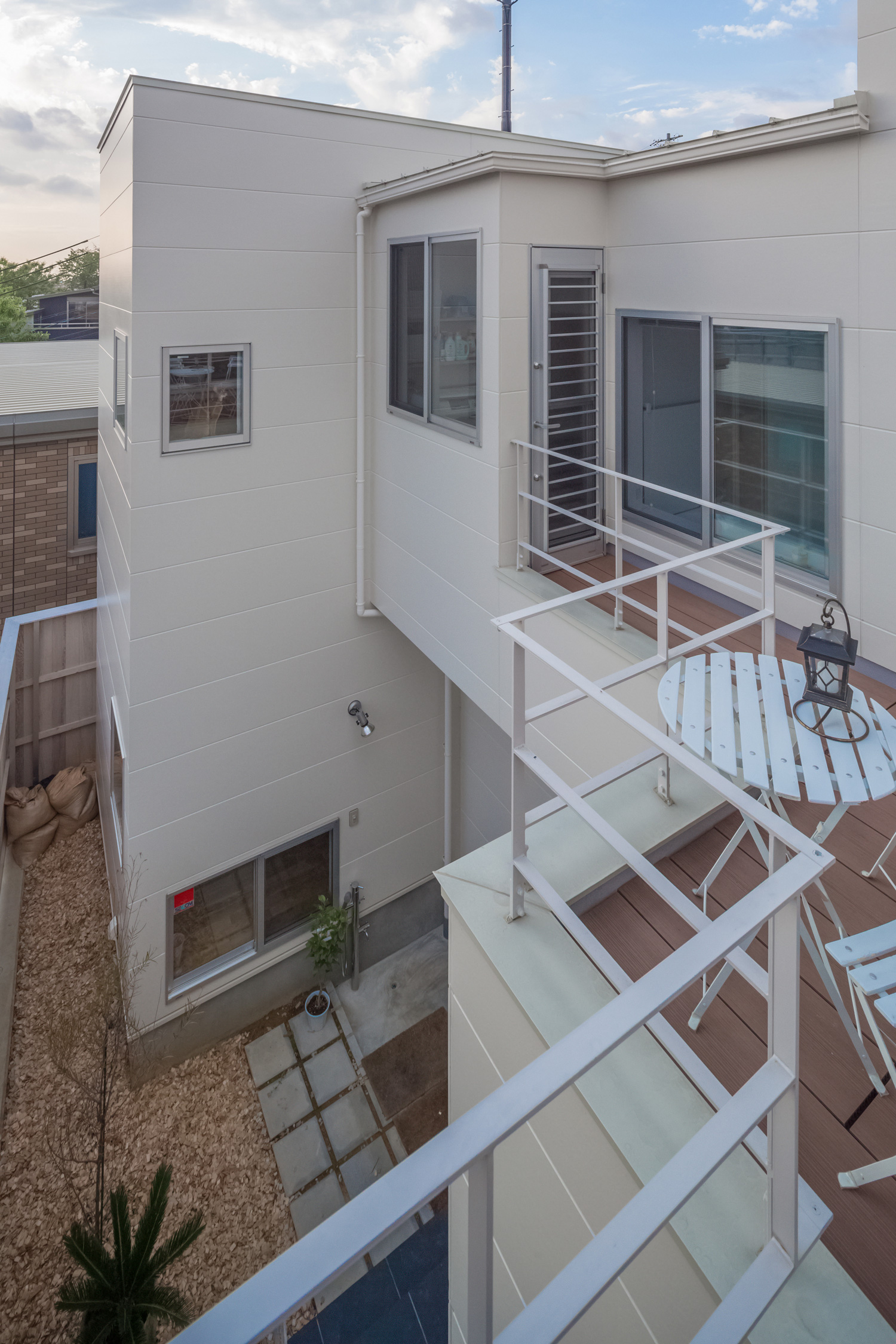 注文住宅・デザイン住宅建築実例_テラス・バルコニー