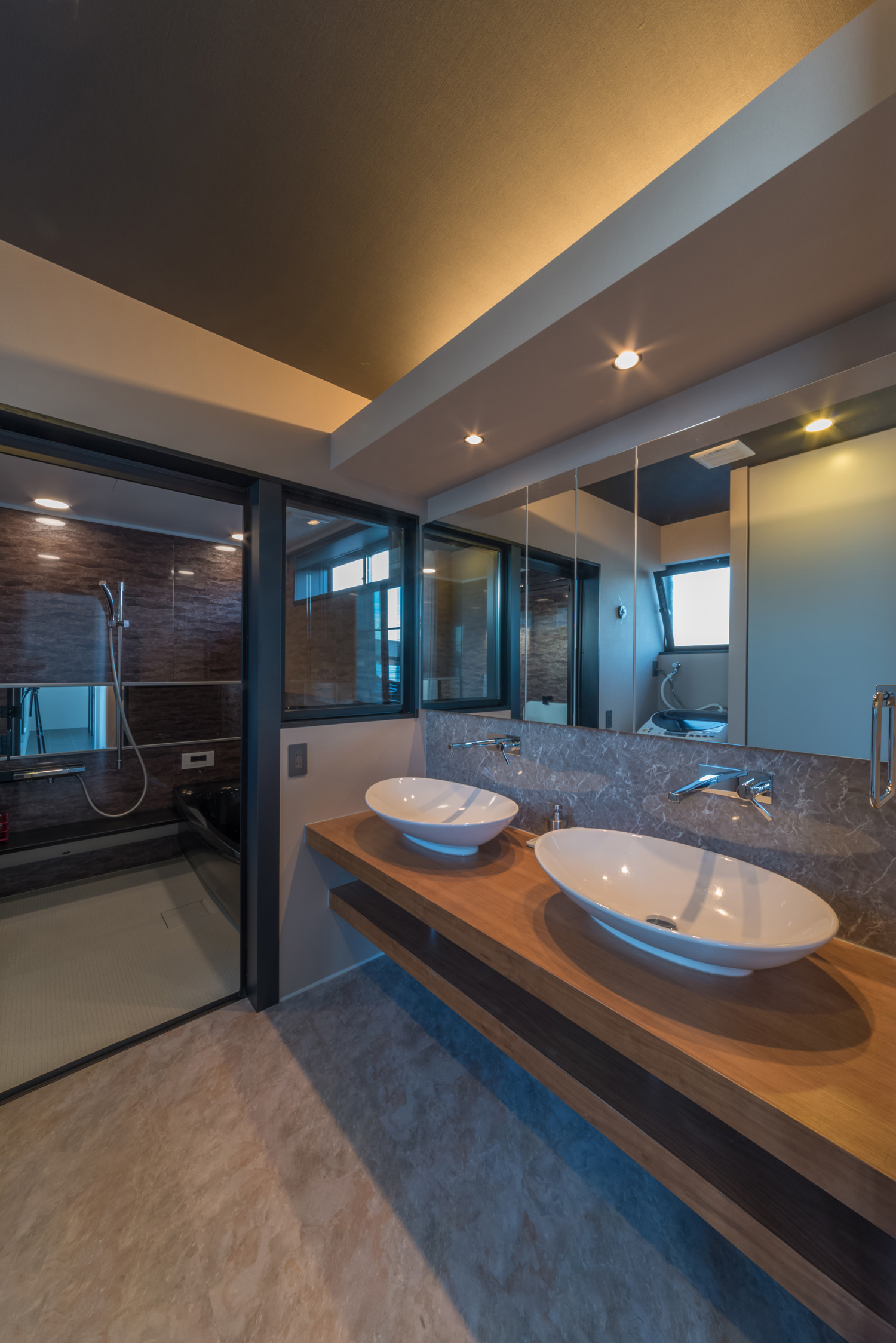 注文住宅・デザイン住宅建築実例_浴室・洗面所 注文住宅・デザイン住宅建築実例_『CASE436 イドコロハウス』_浴室・洗面所