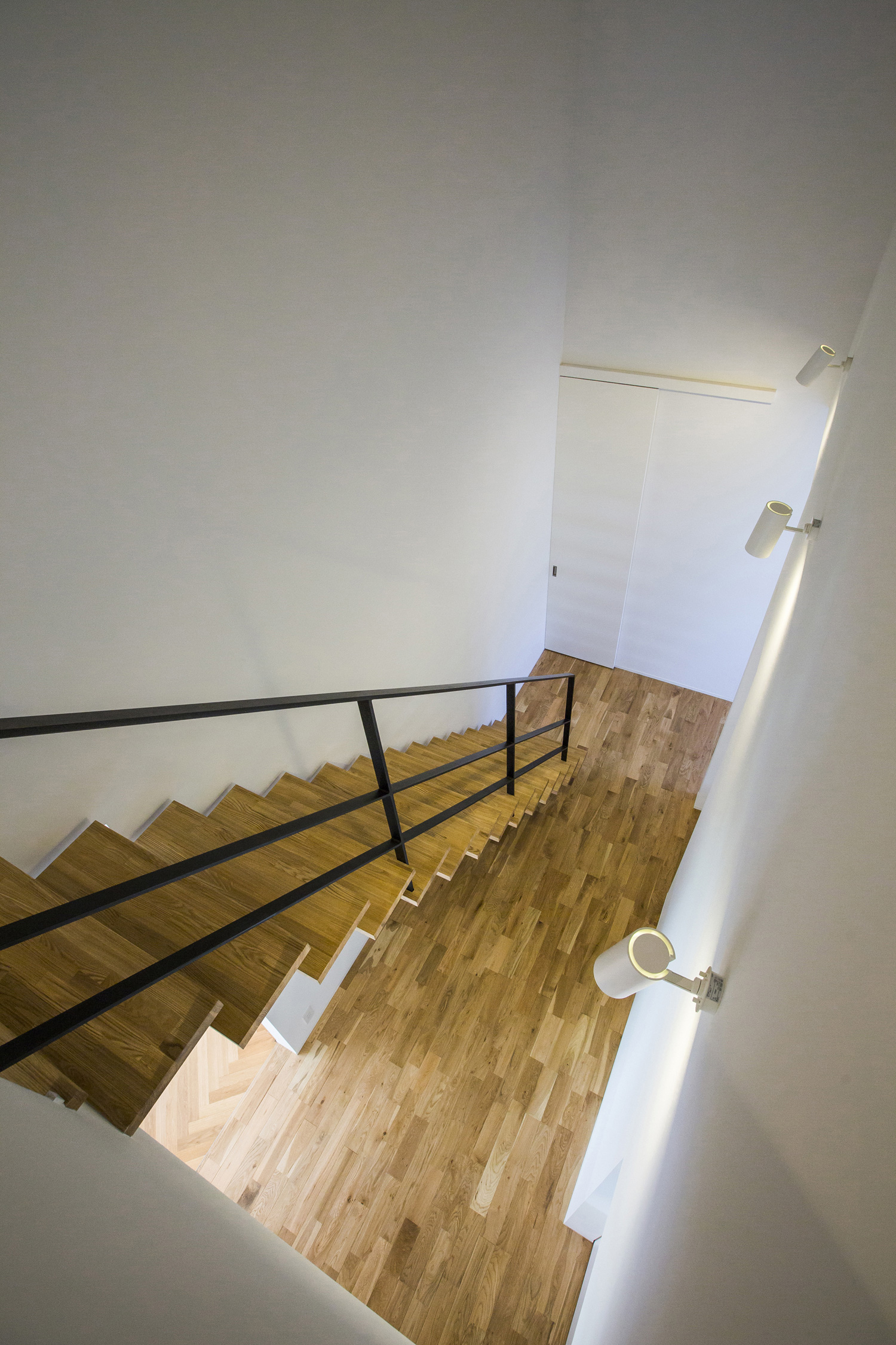 注文住宅・デザイン住宅建築実例_階段 注文住宅・デザイン住宅建築実例_『CASE441 TORAFU』_階段