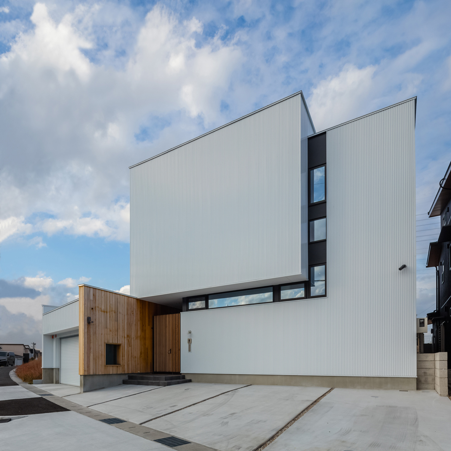 注文住宅・デザイン住宅建築実例_外観 注文住宅・デザイン住宅建築実例_『CASE443 L-BOX』_外観