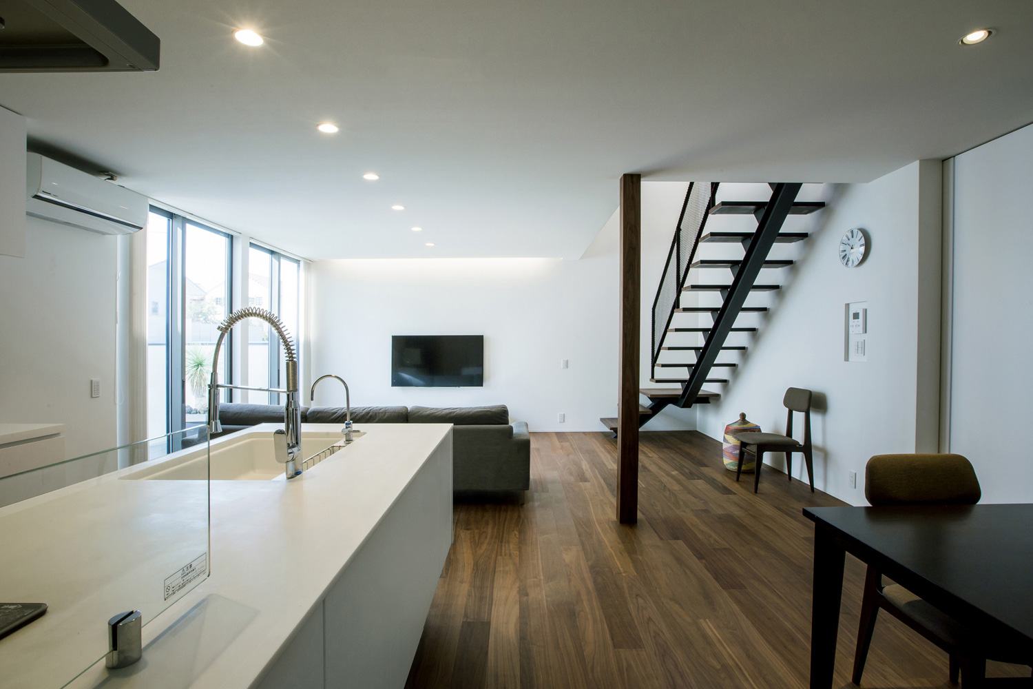 注文住宅・デザイン住宅建築実例_LDK 注文住宅・デザイン住宅建築実例_『CASE449 Trad Style』_LDK