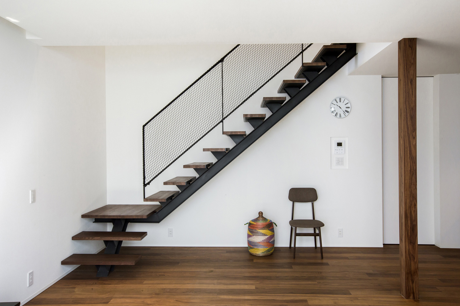 注文住宅・デザイン住宅建築実例_階段 注文住宅・デザイン住宅建築実例_『CASE449 Trad Style』_階段