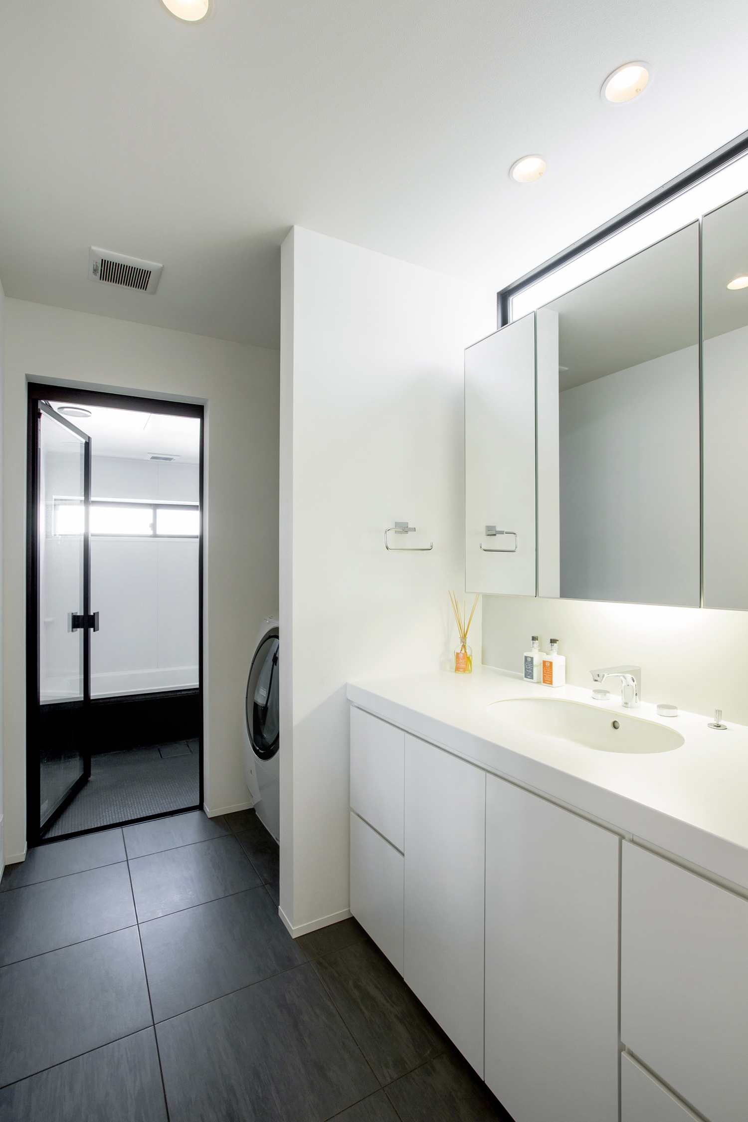 注文住宅・デザイン住宅建築実例_浴室・洗面所 注文住宅・デザイン住宅建築実例_『CASE449 Trad Style』_浴室・洗面所