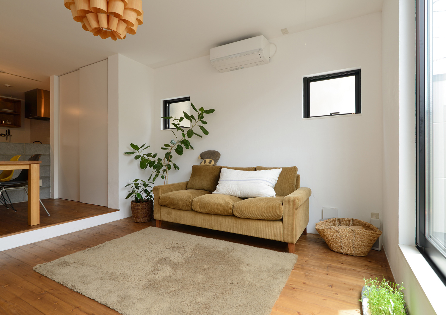 注文住宅・デザイン住宅建築実例_『CASE456 Milky Way Train』_LDK