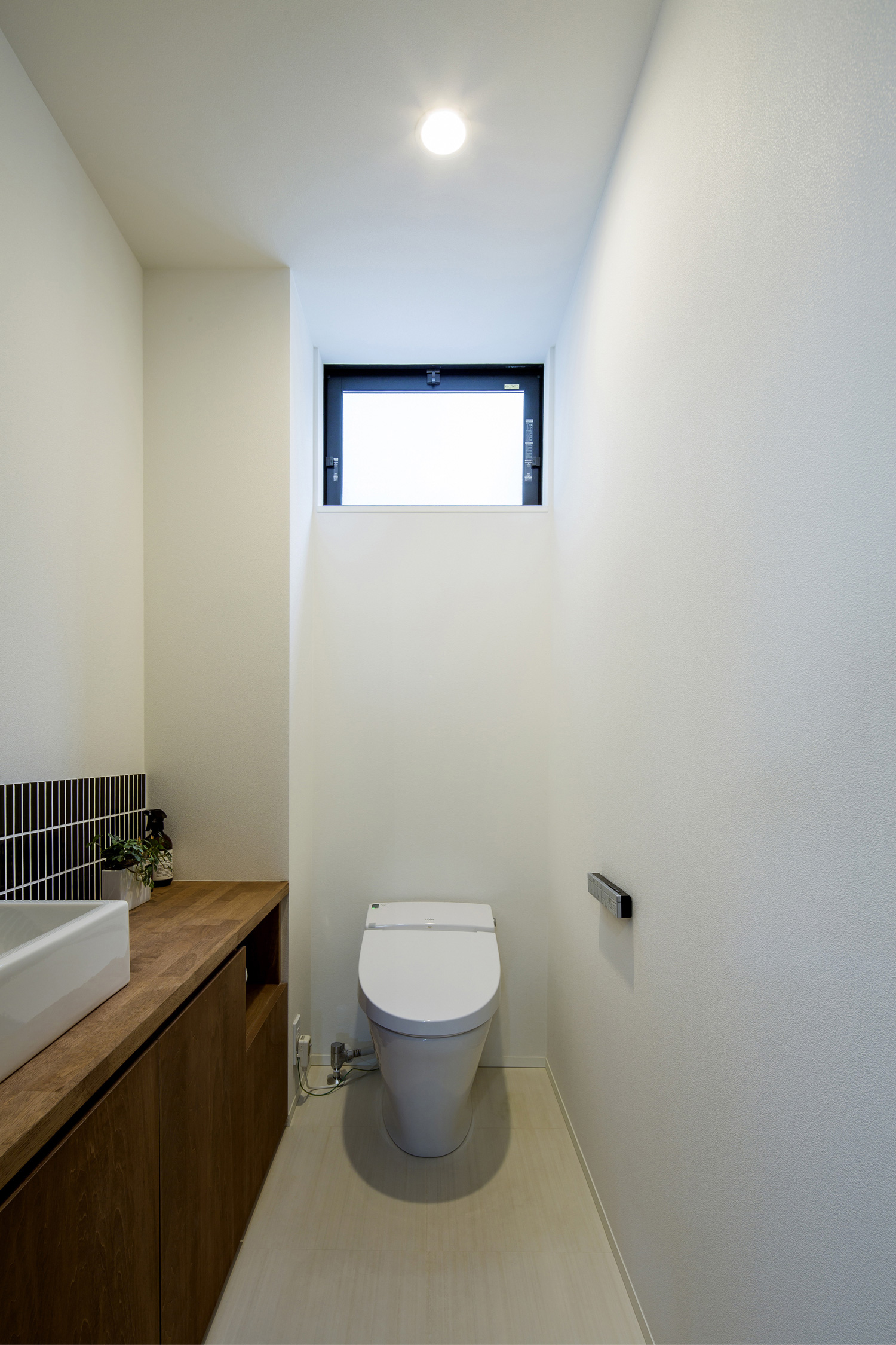 注文住宅・デザイン住宅建築実例_トイレ 注文住宅・デザイン住宅建築実例_『CASE469 スカイラウンジ』_トイレ
