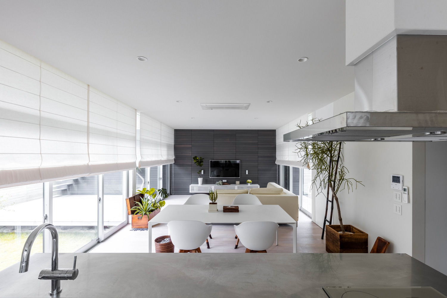 注文住宅・デザイン住宅建築実例_LDK 注文住宅・デザイン住宅建築実例_『CASE470 HOUSE.ASIAN / HORIZONTAL』_LDK