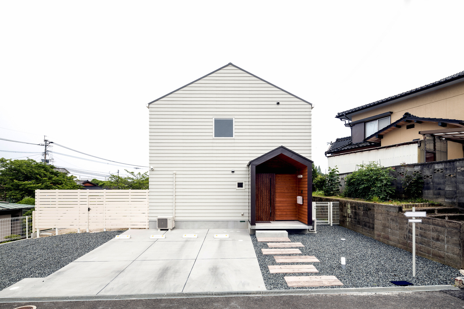 注文住宅・デザイン住宅建築実例_外観 注文住宅・デザイン住宅建築実例_『CASE471 HOME BASE』_外観