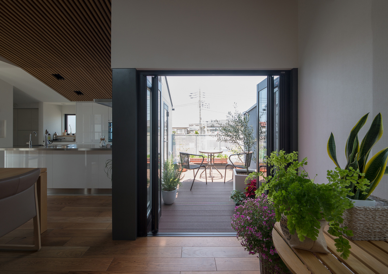 注文住宅・デザイン住宅建築実例_LDK 注文住宅・デザイン住宅建築実例_『CASE477 とじる・ひらく』_LDK