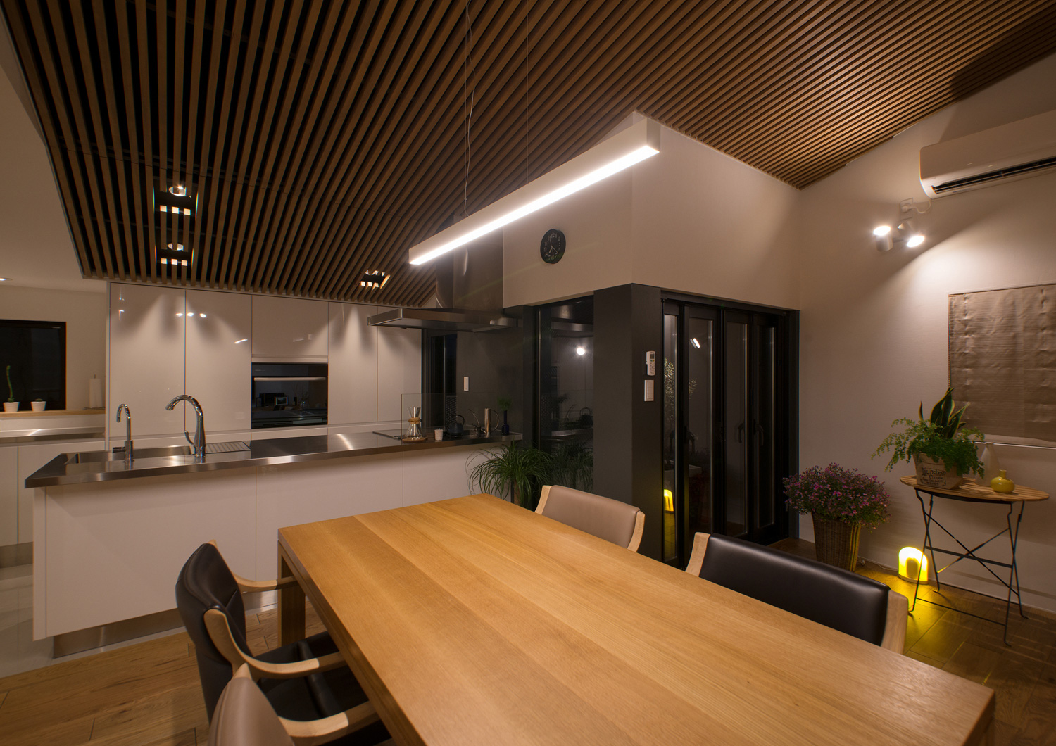 注文住宅・デザイン住宅建築実例_LDK 注文住宅・デザイン住宅建築実例_『CASE477 とじる・ひらく』_LDK