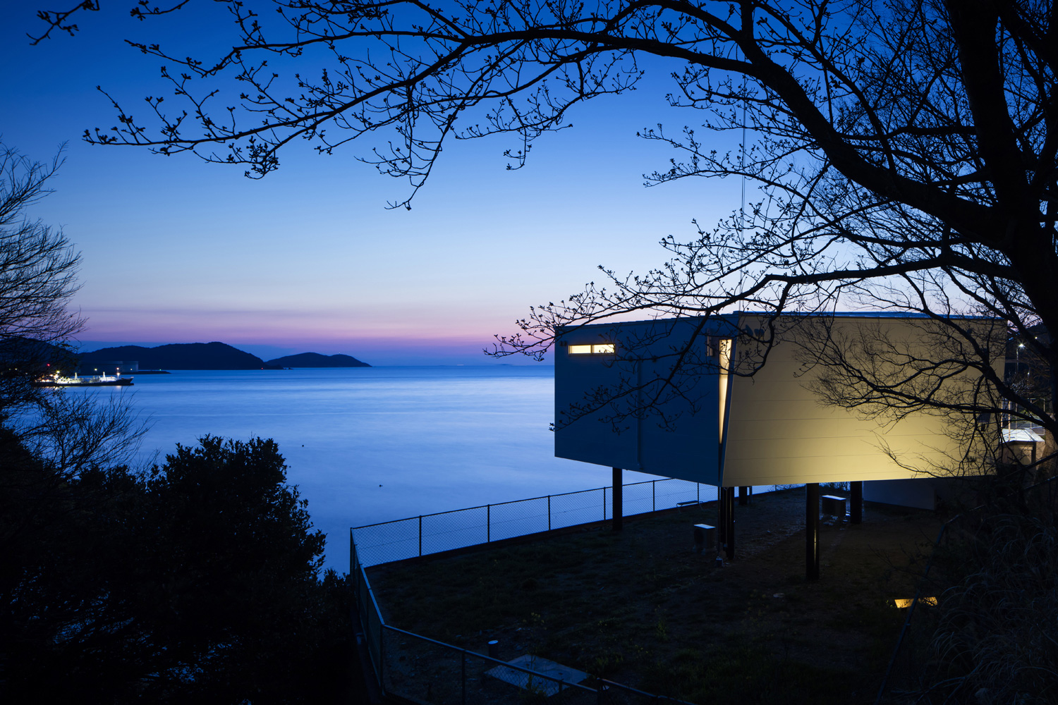 注文住宅・デザイン住宅建築実例_外観 注文住宅・デザイン住宅建築実例_『CASE479 セカンドハウス 宙』_外観