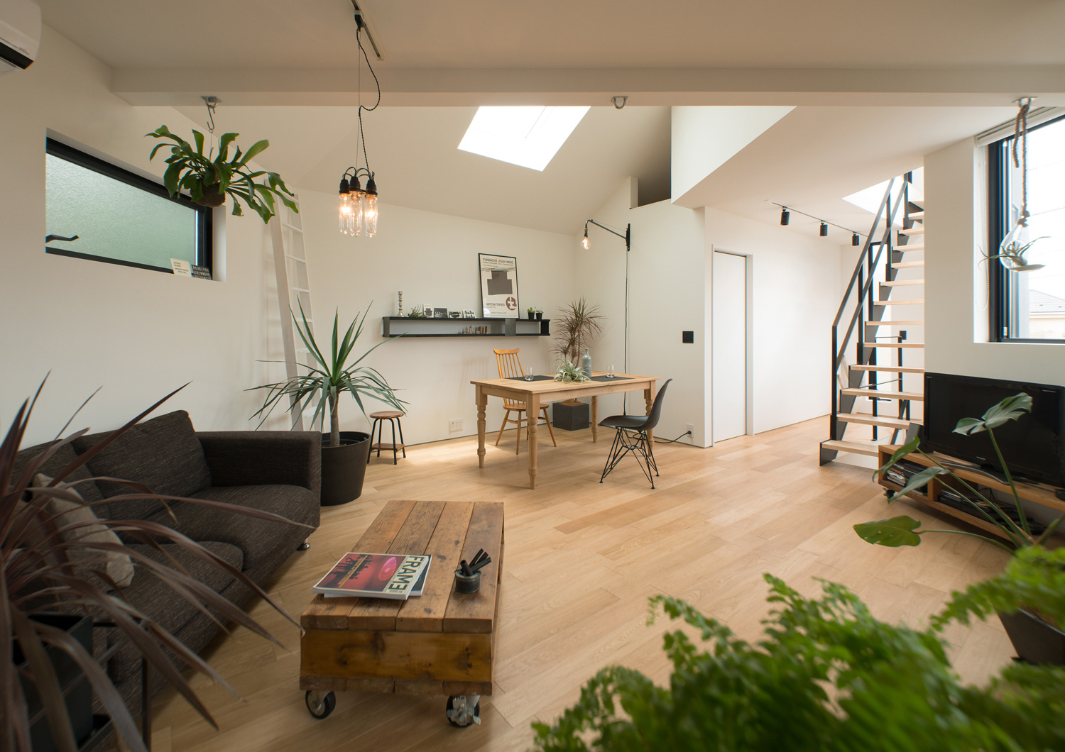 注文住宅・デザイン住宅建築実例_玄関 注文住宅・デザイン住宅建築実例_『CASE486 デザインへの挑戦』_玄関