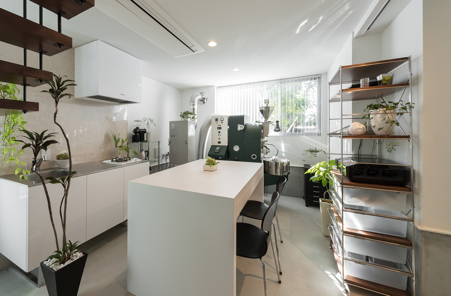 注文住宅・デザイン住宅建築実例_玄関 注文住宅・デザイン住宅建築実例_『CASE488 都市型コンパクト住宅』_玄関