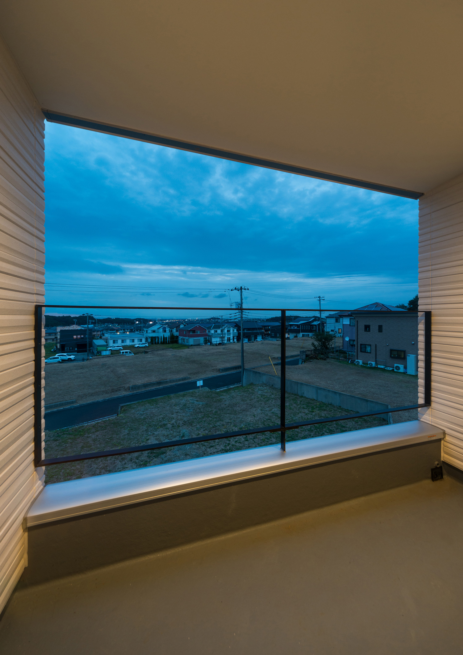 注文住宅・デザイン住宅建築実例_テラス・バルコニ 注文住宅・デザイン住宅建築実例_『CASE491 dramatic expectation』_テラス・バルコニー