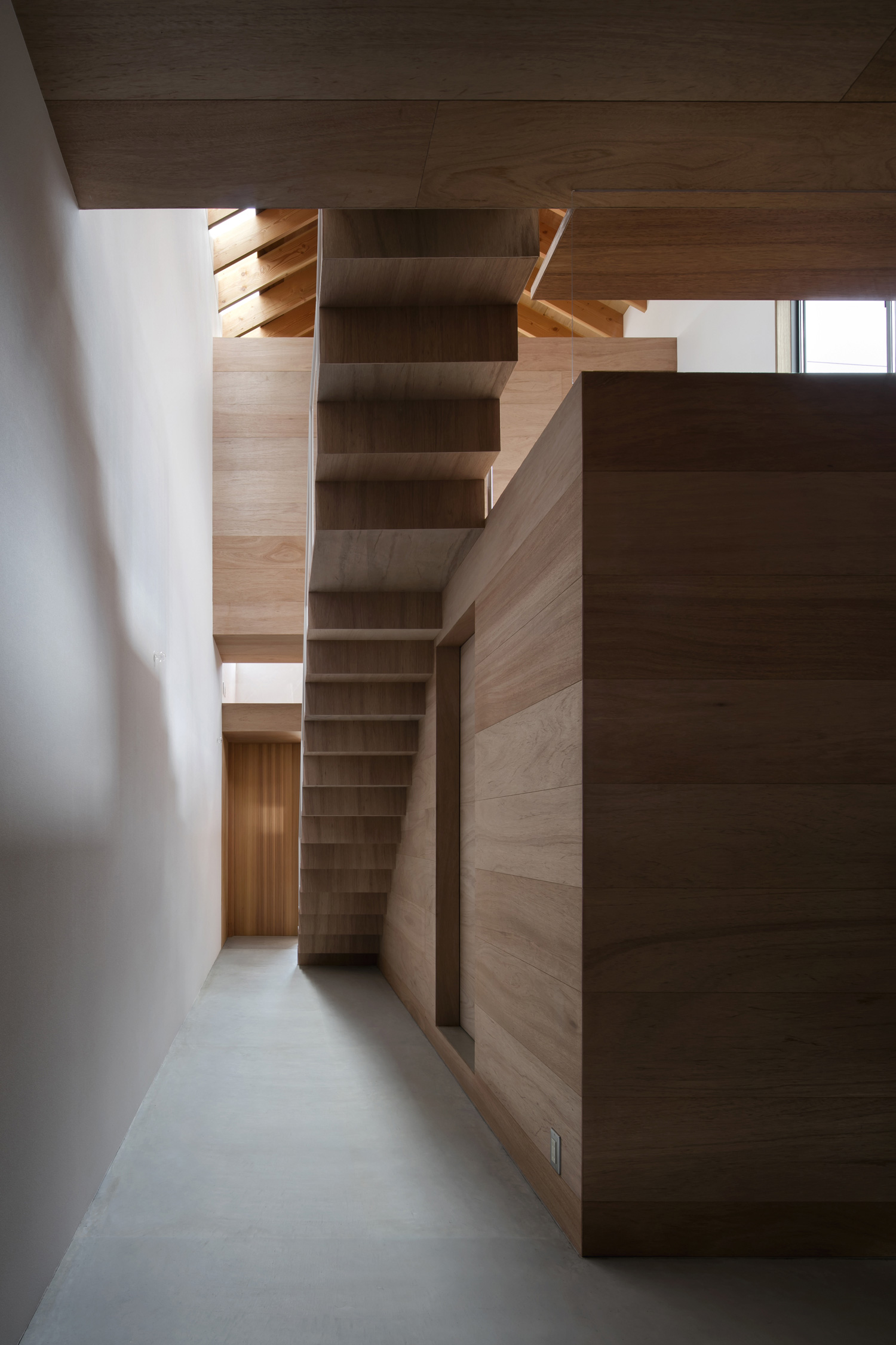 注文住宅・デザイン住宅建築実例_玄関 注文住宅・デザイン住宅建築実例_『CASE493 熊取の住宅』_玄関