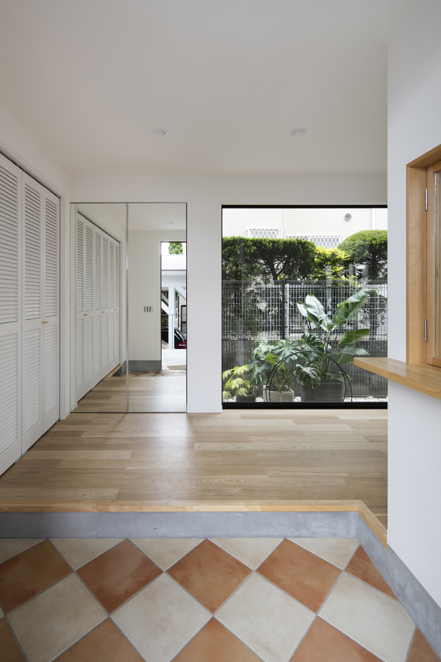 注文住宅・デザイン住宅建築実例_玄関 注文住宅・デザイン住宅建築実例_『CASE506 c o l o r i s』_玄関