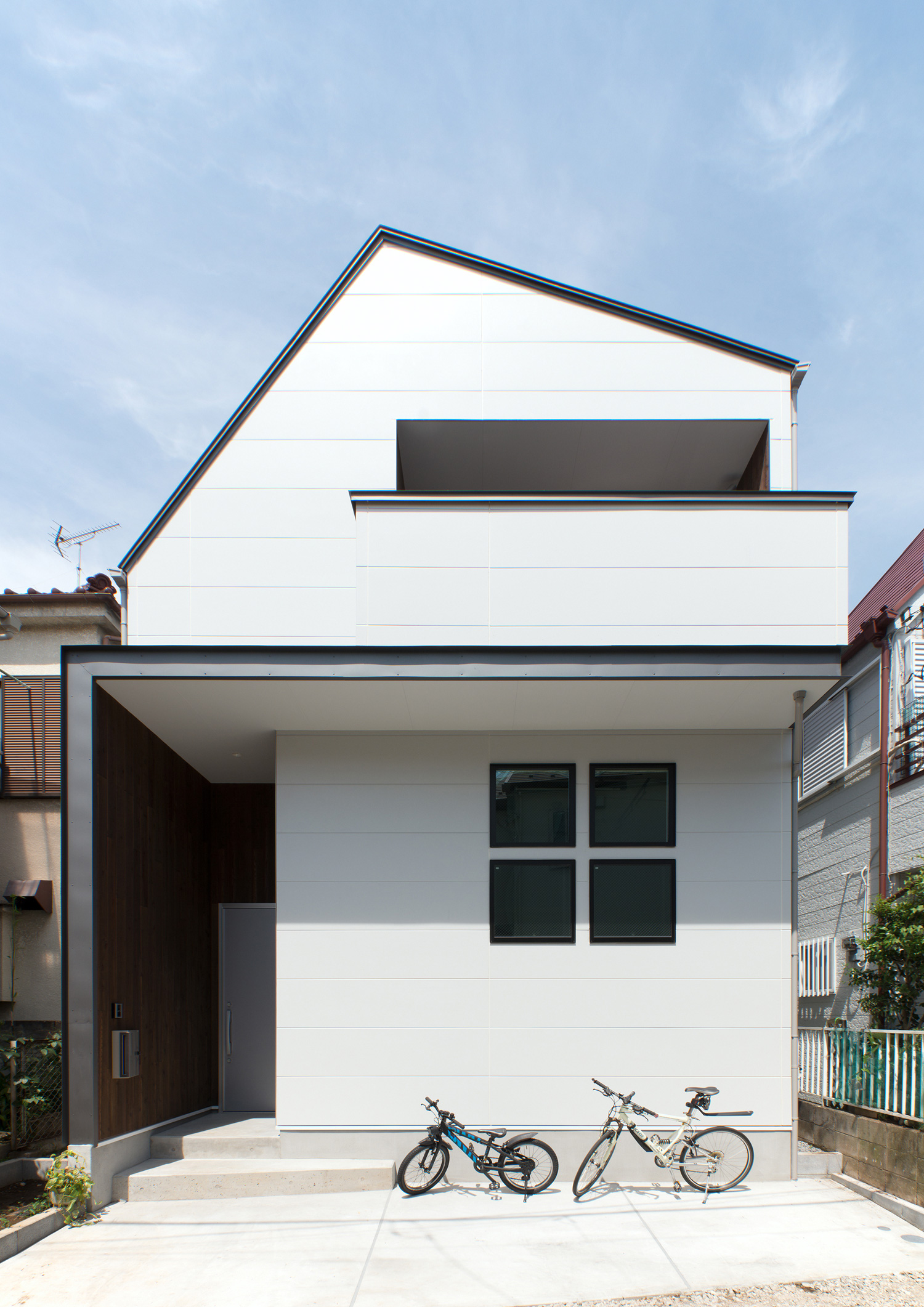 注文住宅・デザイン住宅建築実例_外観 注文住宅・デザイン住宅建築実例_『CASE532 土間と壁柱のハウス』_外観