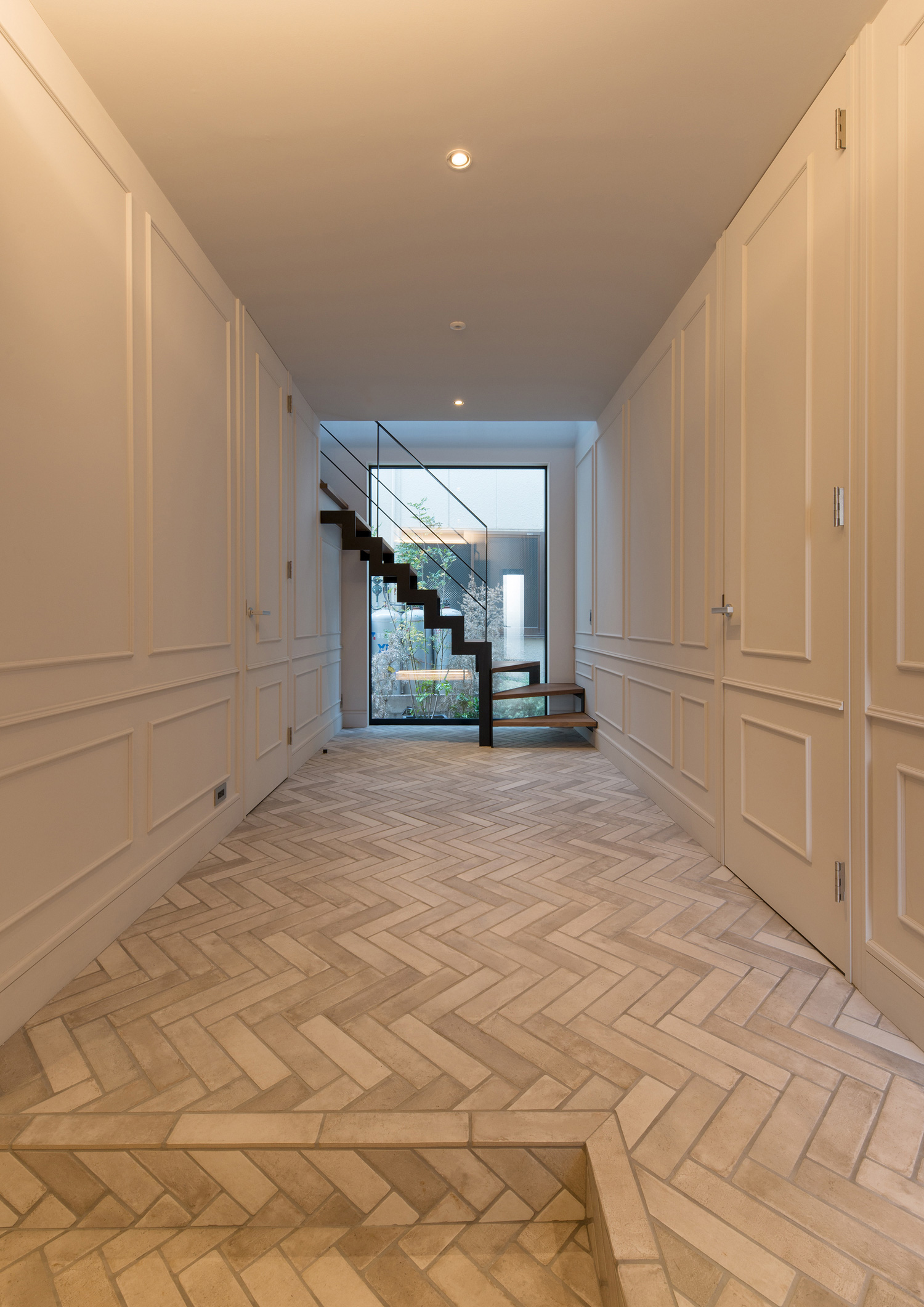 注文住宅・デザイン住宅建築実例_玄関 注文住宅・デザイン住宅建築実例_『CASE534 【Mod】el』_玄関