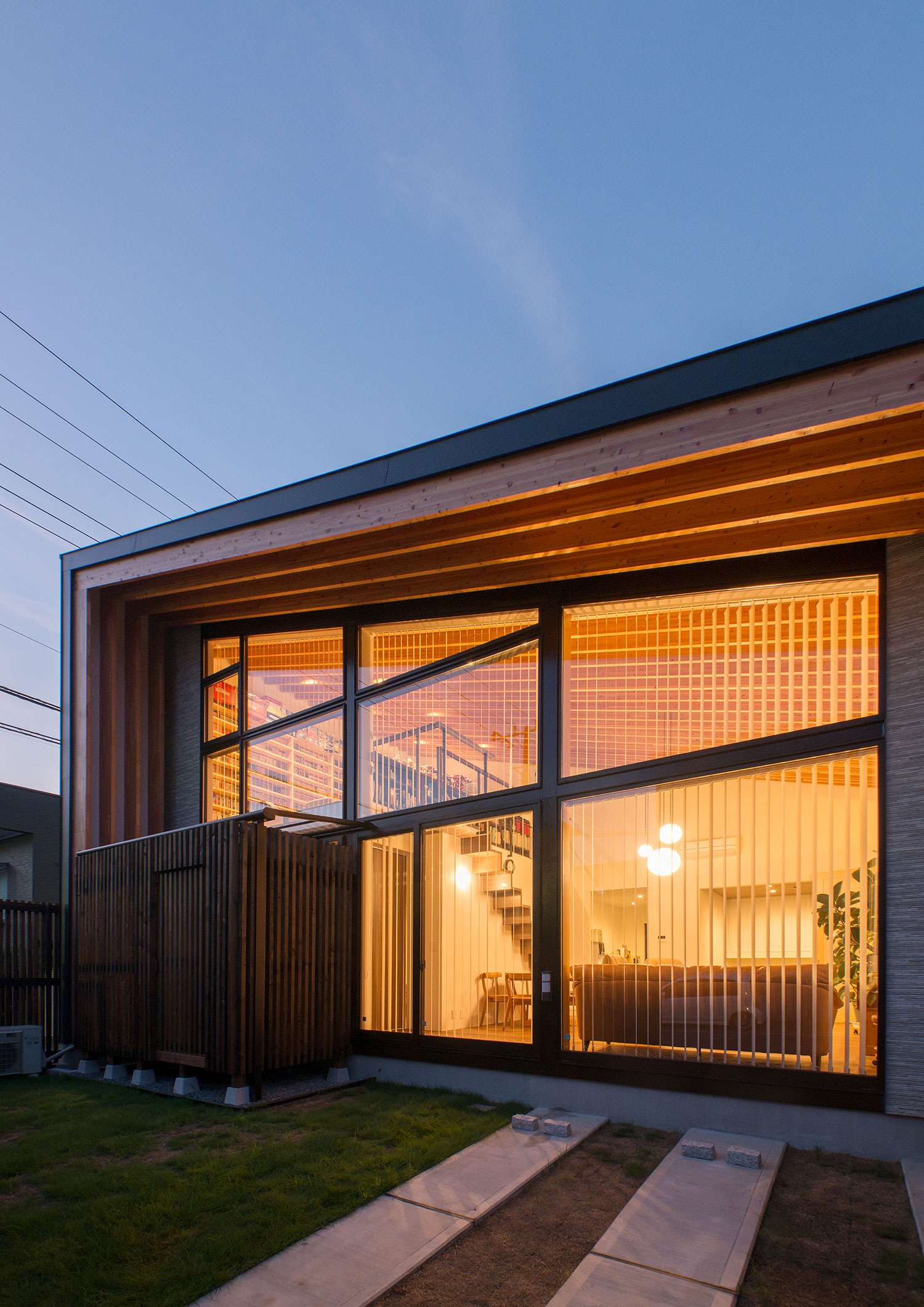 注文住宅・デザイン住宅建築実例_外観 注文住宅・デザイン住宅建築実例_『CASE480 大屋根の垂木の家』_外観