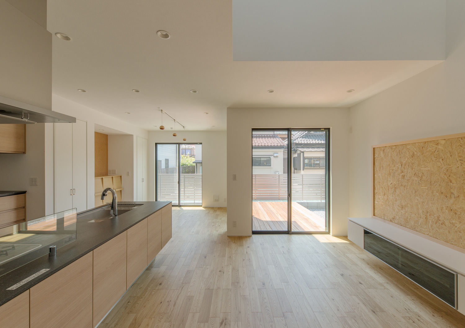 注文住宅・デザイン住宅建築実例_LDK 注文住宅・デザイン住宅建築実例_『CASE554 ブルーボックスハウス』_LDK