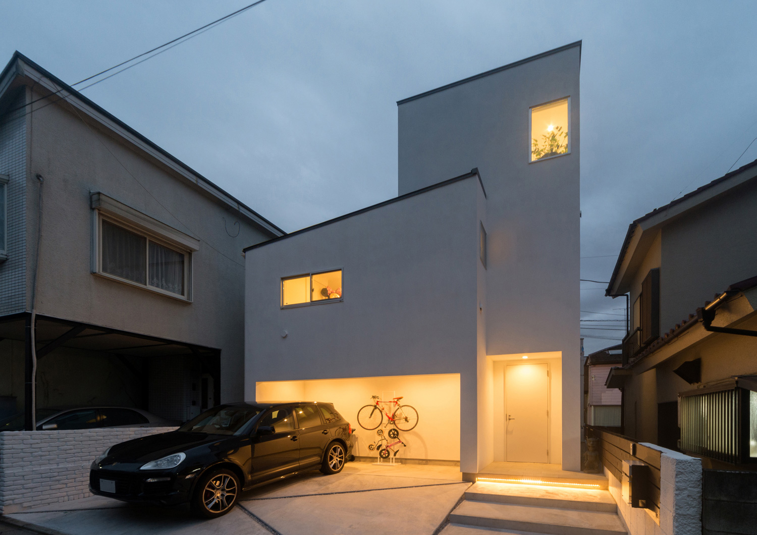 注文住宅・デザイン住宅建築実例_外観 注文住宅・デザイン住宅建築実例_『CASE555 白のハウス』_外観