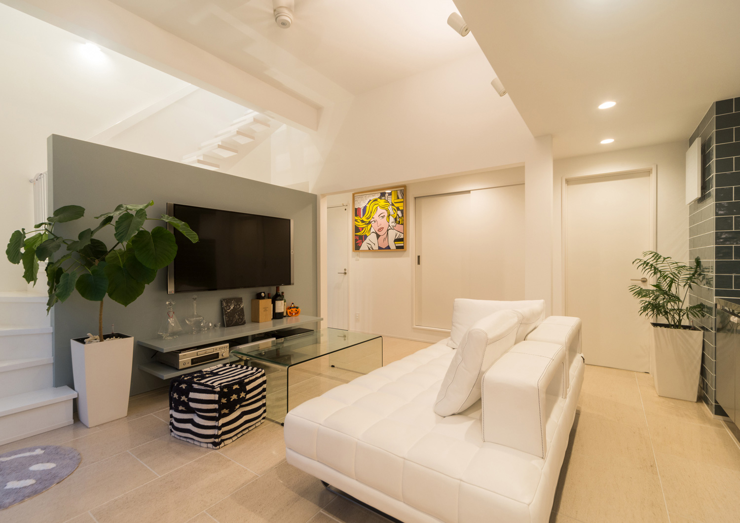 注文住宅・デザイン住宅建築実例_LDK 注文住宅・デザイン住宅建築実例_『CASE555 白のハウス』_LDK