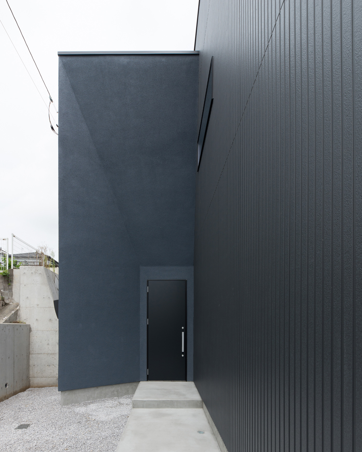 注文住宅・デザイン住宅建築実例_外観 注文住宅・デザイン住宅建築実例_『CASE558 路地と桟(かけはし)の家』_外観