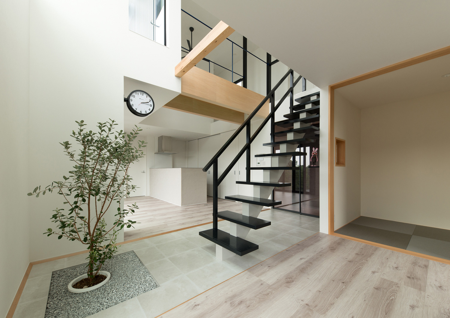 注文住宅・デザイン住宅建築実例_LDK 注文住宅・デザイン住宅建築実例_『CASE558 路地と桟(かけはし)の家』_LDK