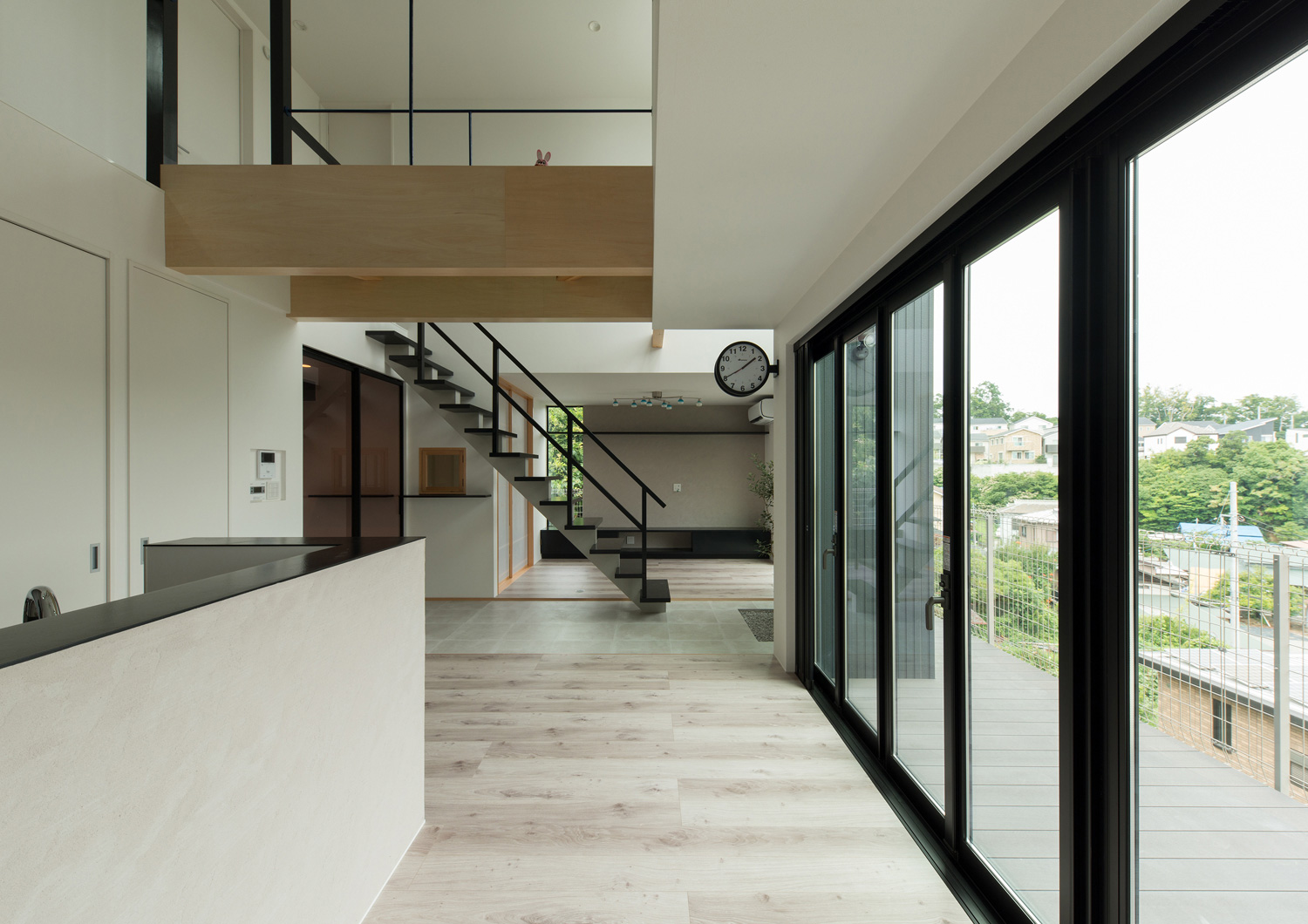 注文住宅・デザイン住宅建築実例_LDK 注文住宅・デザイン住宅建築実例_『CASE558 路地と桟(かけはし)の家』_LDK