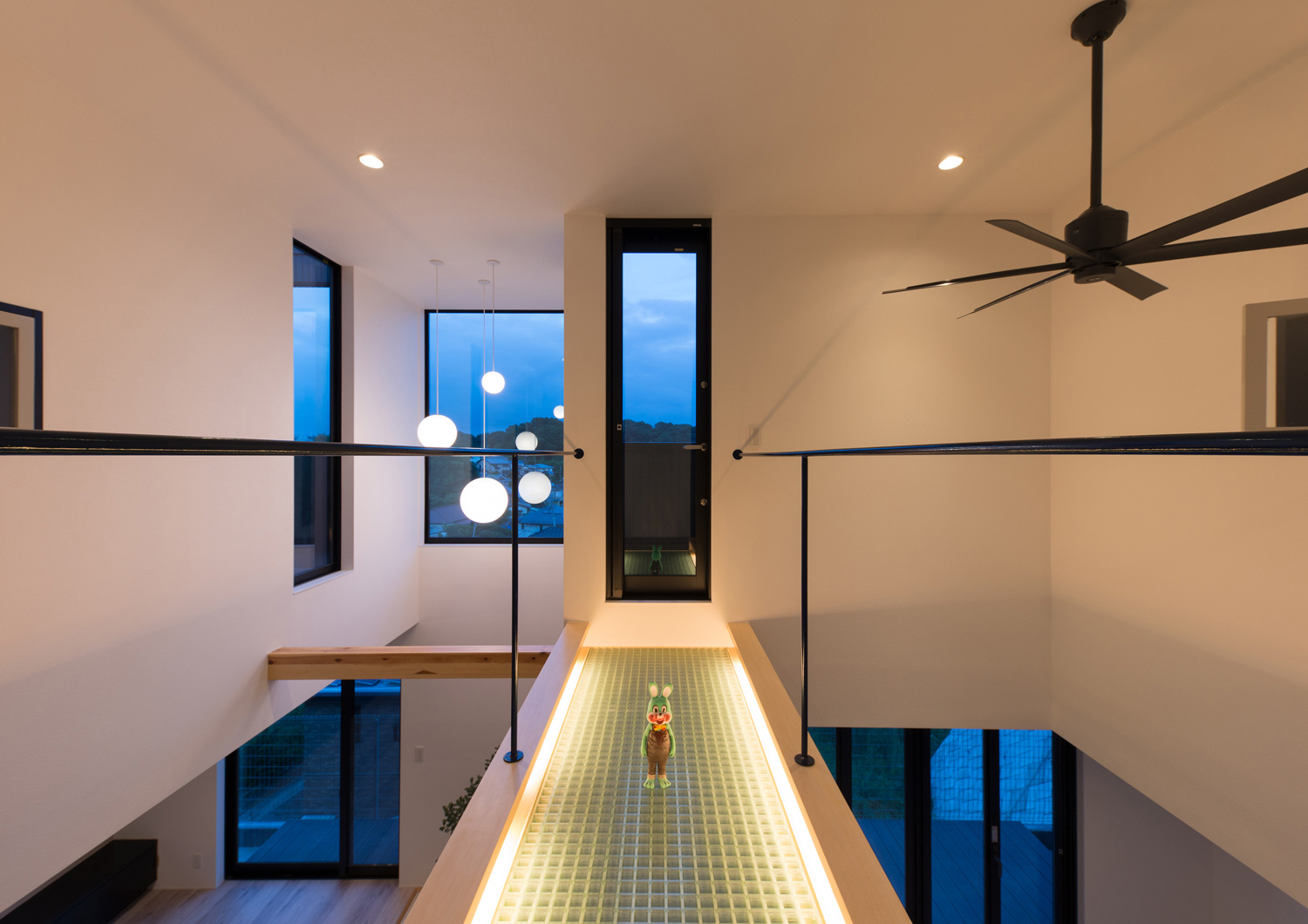 注文住宅・デザイン住宅建築実例_LDK 注文住宅・デザイン住宅建築実例_『CASE558 路地と桟(かけはし)の家』_LDK