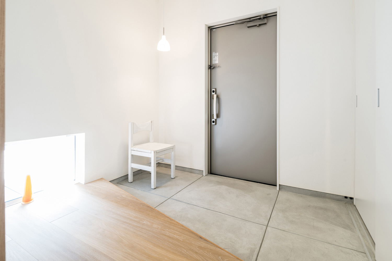 注文住宅・デザイン住宅建築実例_玄関 注文住宅・デザイン住宅建築実例_『CASE560 ma』_玄関