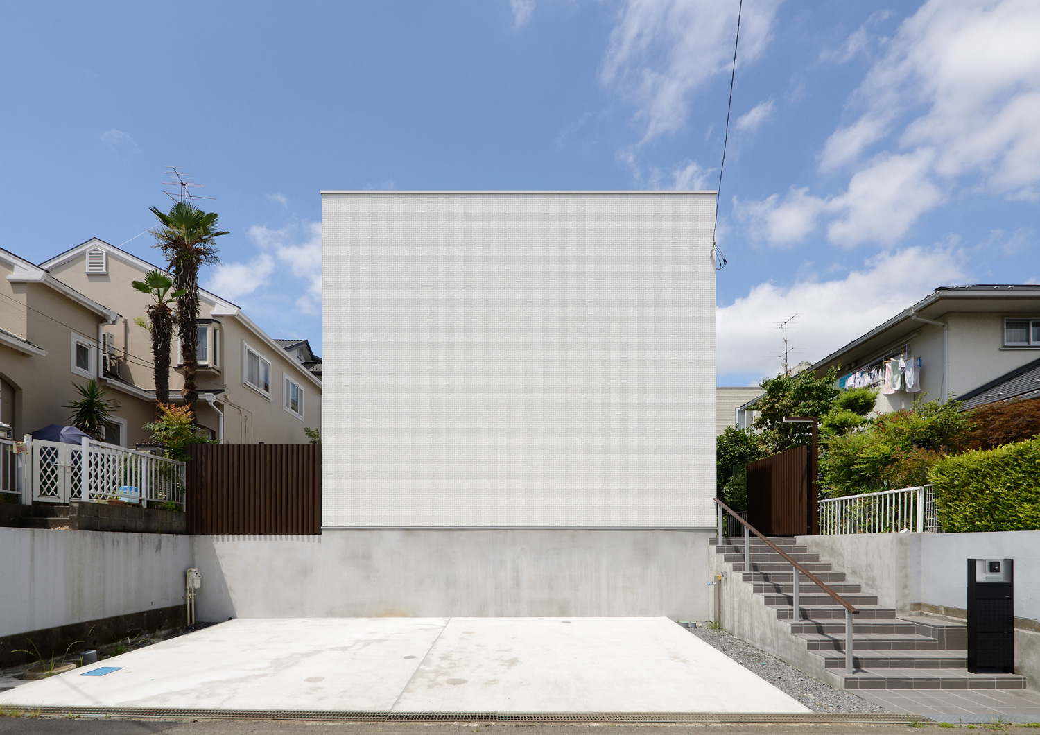 デザイン住宅建築実例_外観・注文住宅『CASE561 TOHFU-HOUSE』の建築実例・施⼯例の写真・建物外観全体 注文住宅・デザイン住宅建築実例_『CASE561 TOHFU-HOUSE』_外観