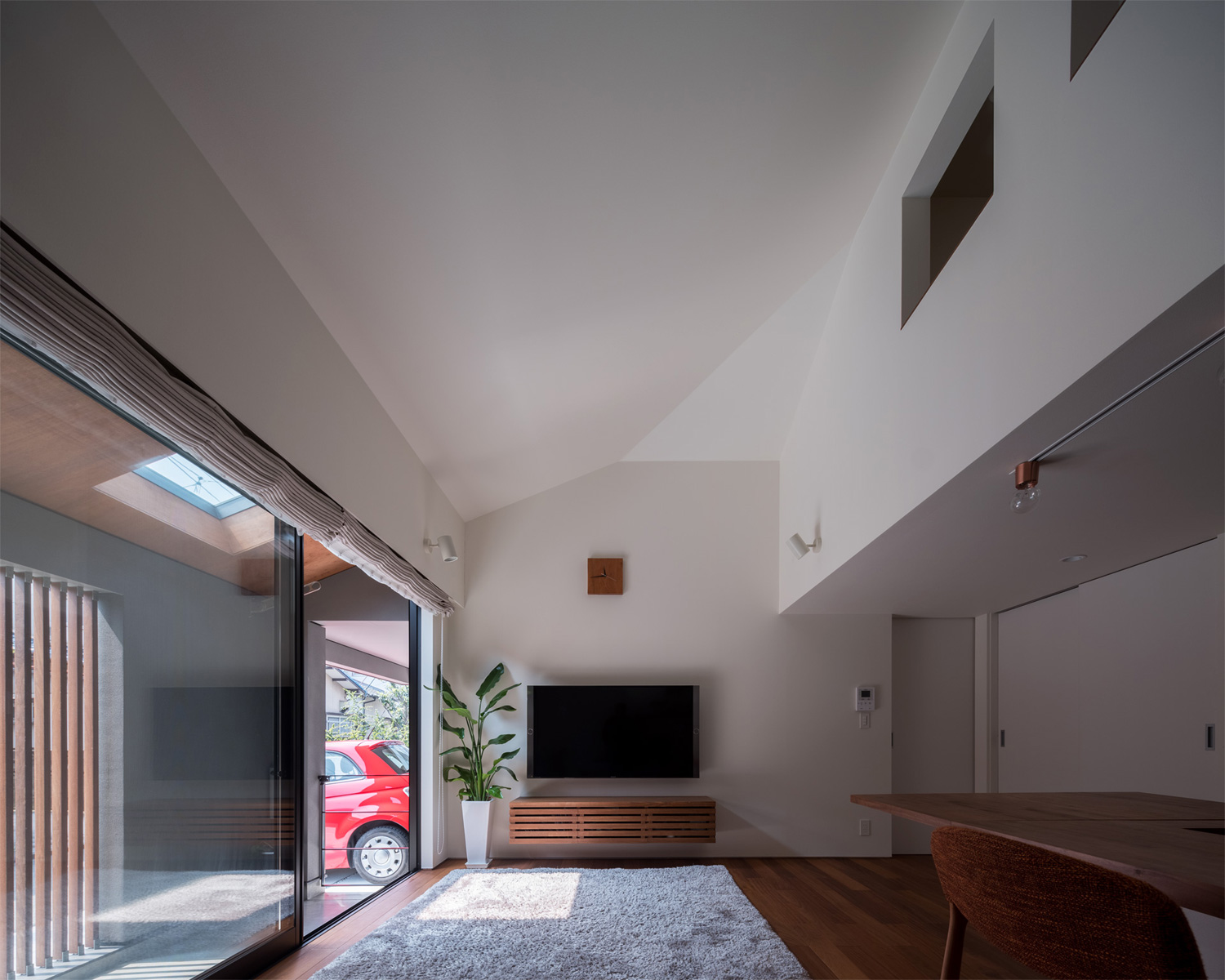 大開口窓がある吹き抜けのLDK・デザイン住宅 注文住宅・デザイン住宅建築実例_『CASE622 fit』_LDK